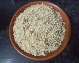 A picture of step 2 of Thandai Masala Powder With Kesariya, Rose & Paan Flavours Thanda.