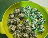 Foto langkah ke 3 dari resep Rolade Daun Singkong.