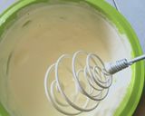 Foto langkah ke 1 dari resep Bolu zebra kukus susu no mixer.