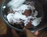 Foto langkah ke 4 dari resep Chiffon Cake Coklat keto.