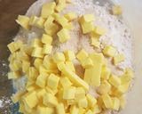 A picture of step 2 of Lemon bars.