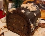 Une image de l'étape 11 de Bûche chocolat praliné noisettes.