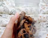 Foto langkah ke 5 dari resep Chocolate Chips Cookies.