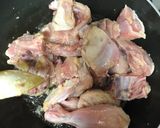 A picture of step 2 of Chicken karhai.