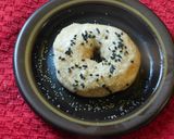 A picture of step 4 of I love Bagel.