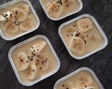 Foto langkah ke 3 dari resep Puding Susu Pisang.