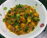 A picture of step 3 of Aloo Pyaz ki tikkad wali sabjji winter special.