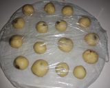 Foto del paso 7 de la receta: Bolitas de pan rellenas de Nutella
