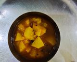 A picture of step 5 of Aloo tamatar.