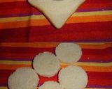 Foto del paso 1 de la receta Canapés de hummus y mermelada