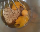 Foto del passaggio 2 della ricetta Muffin con farina integrale yogurt e ciliegie