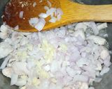 A picture of step 6 of Spanish Rice.