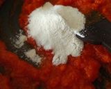 A picture of step 4 of Papaya laddu.
