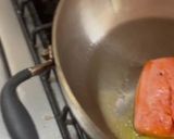 Foto del paso 2 de la receta: *Salmón Jugoso con Toronja y Limón*