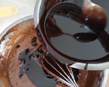 Foto langkah ke 4 dari resep Fudgy brownies.