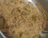 A picture of step 3 of Kadle manoli (ivy gourd with brown channa).