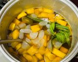 Foto langkah ke 4 dari resep Kolak Labu Kolang Kaling.