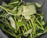 Tumis Kangkung (Sauteed Water Spinach) recipe step 2 photo