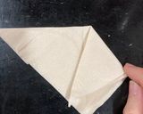 Hình bước làm 6 của món Bánh giò nhân gà nấm