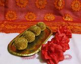 A picture of step 4 of Coconut Jaggery Ladoo.