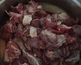 Foto langkah ke 1 dari resep Oseng Sapi Mercon.