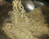 மேகி ஸ்பைசி செஸ்வான் நூடுல்ஸ் ரெசிபி ஸ்டேப் 3 புகைப்படம்