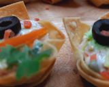 A picture of step 8 of Wonton cups.
