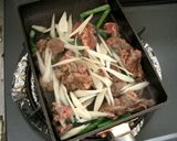 A picture of step 2 of Udon Noodles With Meat In Only 3 Minutes.