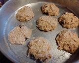 Foto del paso 3 de la receta: Galletas de avena y miel sin harina de trigo y sin azúcar refinada