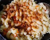 A picture of step 6 of Macaroni Soya Tikki Burger.