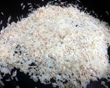 A picture of step 2 of Sesame Vegan Rice.