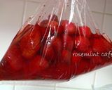A picture of step 5 of Homemade Dried Strawberries.