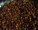 A picture of step 1 of Spicy chick peas/Bengal gram.