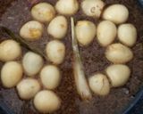 Foto langkah ke 4 dari resep Sate Telur Puyuh Bumbu Bacem.