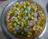 हेल्दी व्हिट बेस पिझ्झा (Healthy wheat pizza recipe in marathi) रेसिपी स्टेप 4 फोटो 