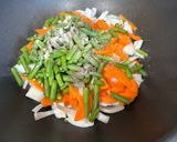 A picture of step 1 of Sotanghon Guisado.