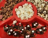 Foto del paso 6 de la receta: Nueces con dulce de leche y chocolate