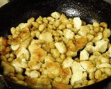 A picture of step 3 of Crispy Soybeans & Chicken.