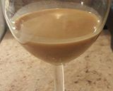 Foto del paso 3 de la receta: Licor de dulce de leche. Hecho con vodka