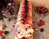 Foto del passaggio 4 della ricetta Tronchetto gelato bosco alle mandorle