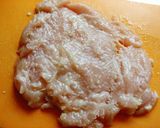 A picture of step 1 of Tender Chicken Breast Roll.
