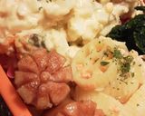 A picture of step 6 of Charaben Easy Wiener Sausage Flower Garnish.