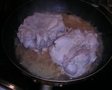 A picture of step 3 of Super-Simple! Chicken Thighs and Onion Simmered in Sauce.