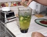Foto del paso 2 de la receta: Crema de aguacate al tequila