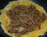 Omu-Soba: Yakisoba Noodle Omelettes recipe step 2 photo
