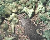 Broccoli and sunflower seeds recipe step 3 photo