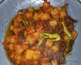 Foto langkah ke 6 dari resep Kentang Balado Daging Sapi.