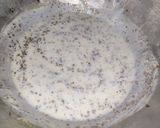 A picture of step 6 of Italian white sauce pasta.