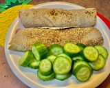 صورة لخطوة 1 من وصفة ساندويتش بالجبنه الحلوم وسويت شيلي 🌯