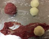 A picture of step 3 of Beef Potato Ball.